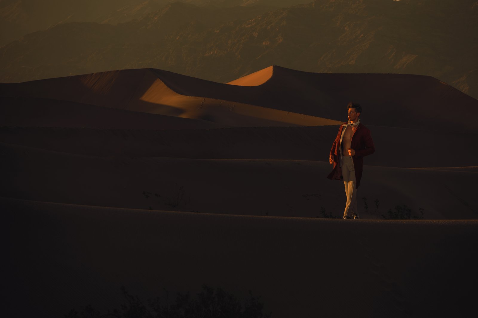L'Officiel — Death Valley